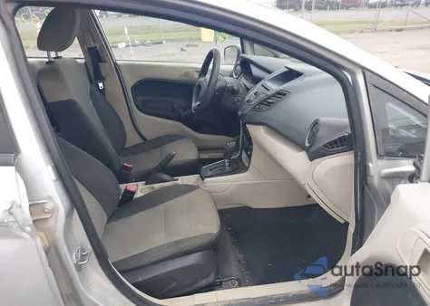 2012 Ford Fiesta S z USA, uszkodzony, nr VIN 3FADP4AJ8CM221347